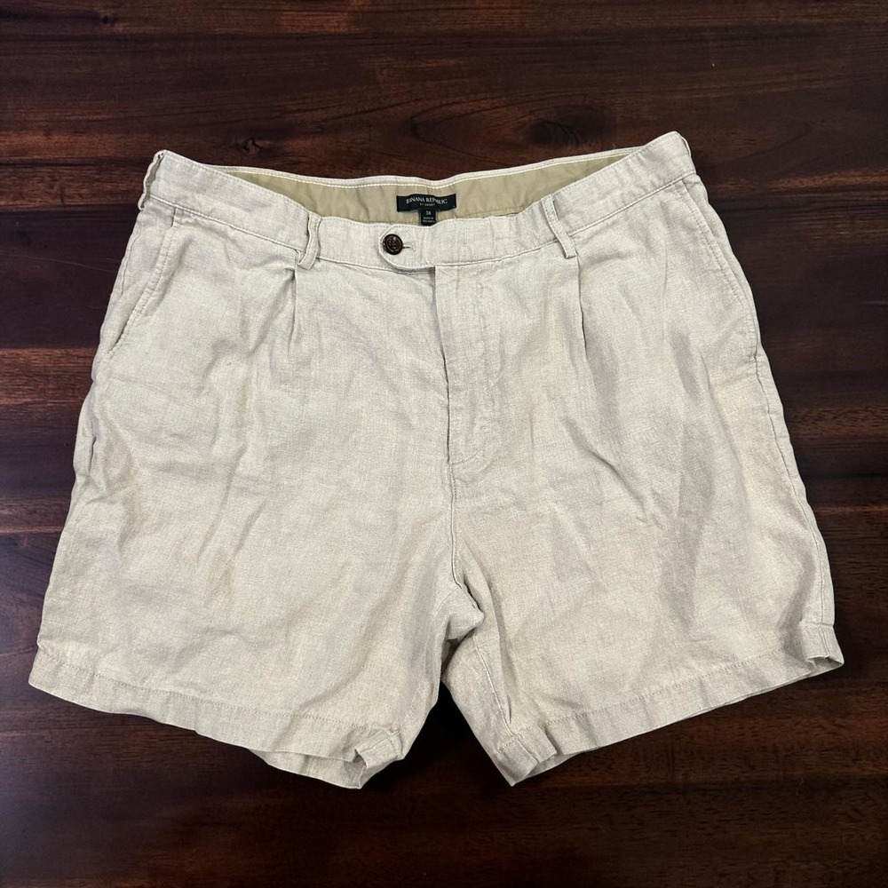 Banana Republic Men 38 Linen Pleated Shorts Beige Tan 7" Inseam Summer Casual